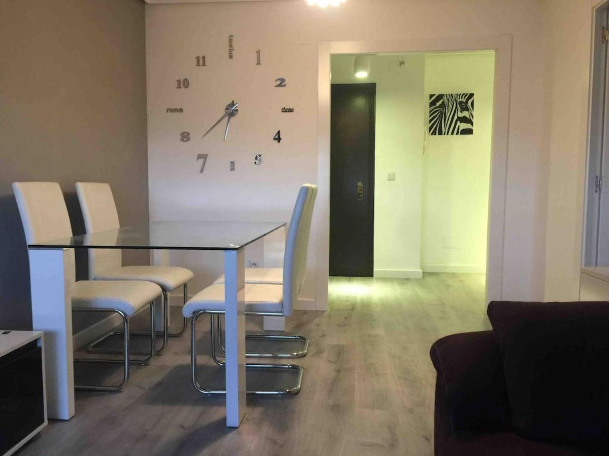 Piso Cerca Del Toralin Y La Rosaleda Apartment *